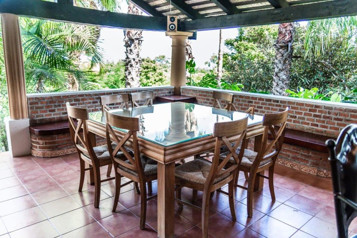 Casa Galeana- Tropical 1-Bd 1-Wc Mountain Top Luxury Suite With Stunning Views Ахихик Экстерьер фото
